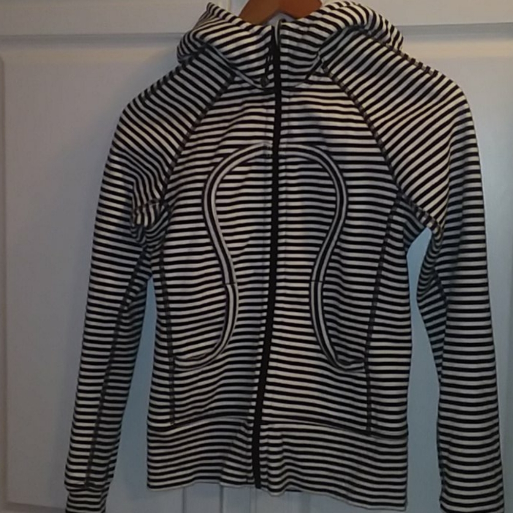 Lululemon scuba sweatshirt